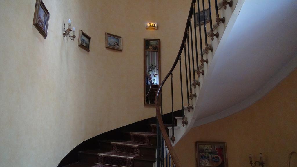 Hotel Le Clos Du Montvinage Étréaupont Buitenkant foto